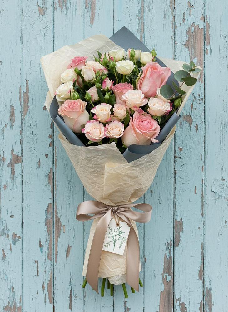 Букет цветов из: Розы в Нижнее Казанище