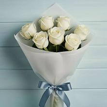 Букет 7 Белых роз Эдлесс Лав в Нижнее Казанище