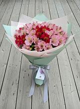 Букет цветов из:  Альстромерии в Нижнее Казанище