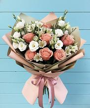 Букет цветов из:  Розы, Альстромерии и Лизиантусы в Нижнее Казанище