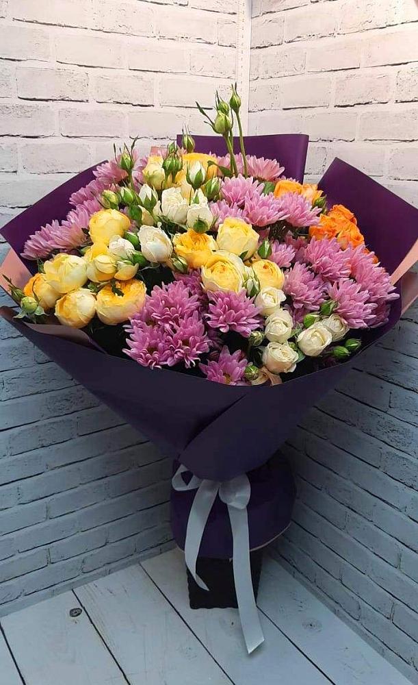 Букет цветов из: Хризантемы и Розы в Нижнее Казанище