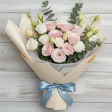 Букет цветов из:  Лизиантусы в Нижнее Казанище