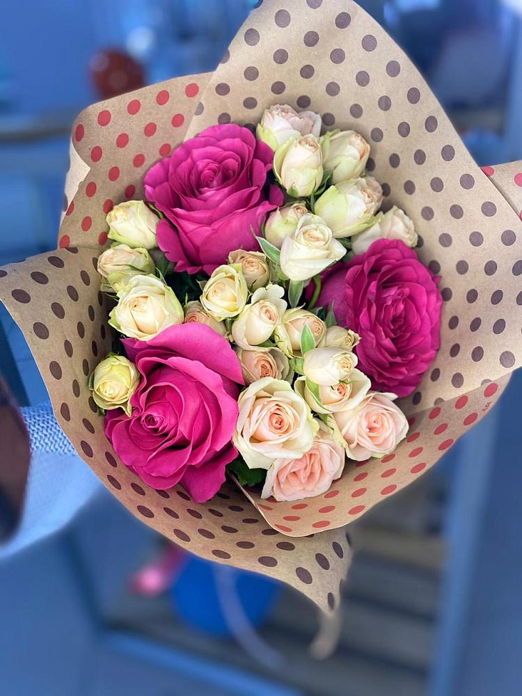 Букет цветов из: Розы в Нижнее Казанище