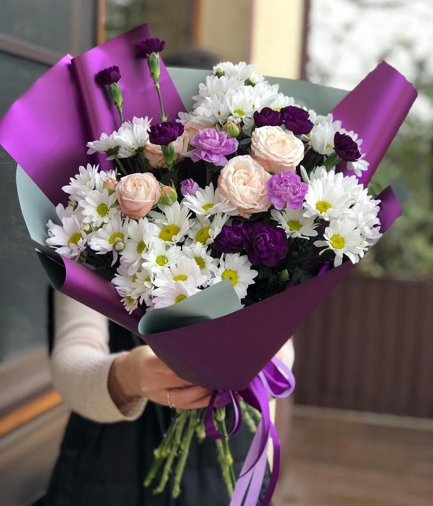 Букет цветов из: Хризантемы, Гвоздики и Розы в Нижнее Казанище