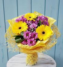 Букет цветов из:  Хризантемы и Герберы в Нижнее Казанище