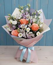 Букет цветов из:  Лизиантусы, Розы, Альстромерии и Гипсофила в Нижнее Казанище