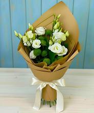 Букет цветов из:  Хризантемы и Лизиантусы #REPLACE_PRED# Нижнее Казанище