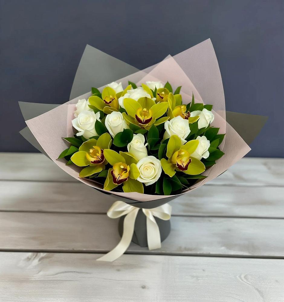 Букет цветов из: Орхидеи и Розы в Нижнее Казанище