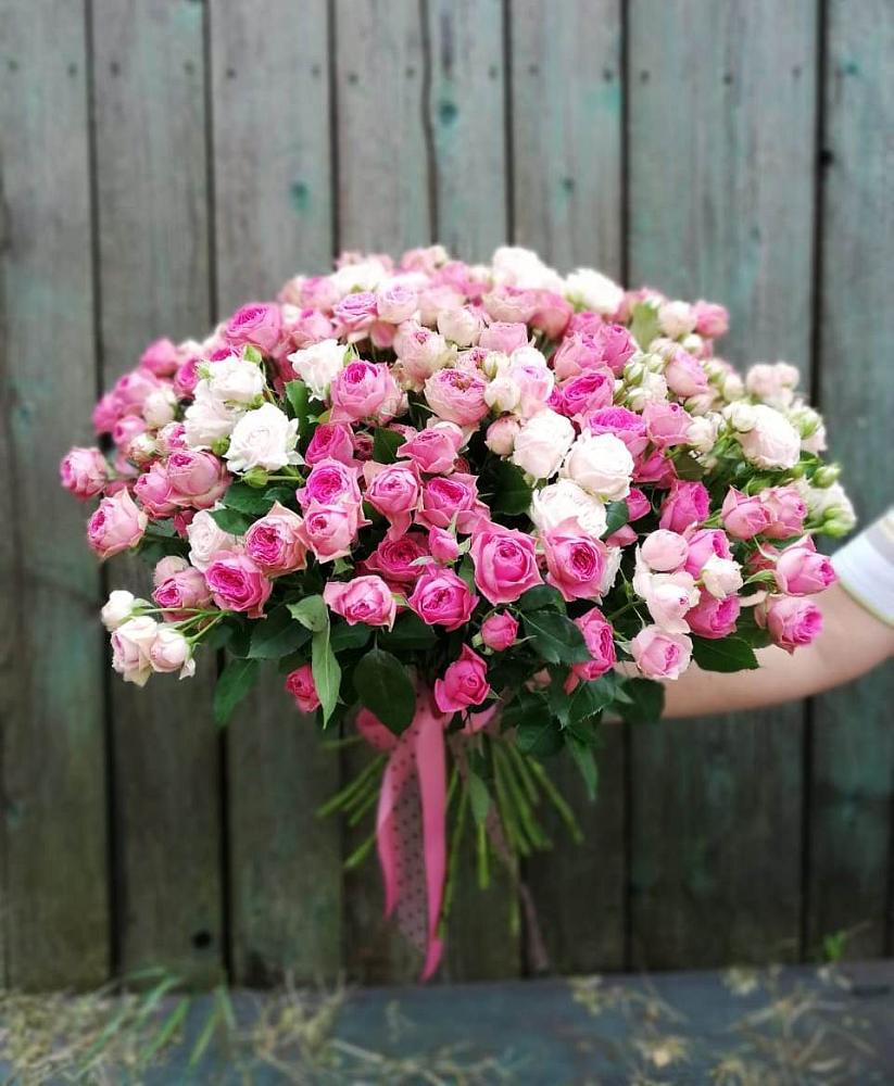 Букет Розовые кустовые розы Натали и Лав Лидия в Нижнее Казанище
