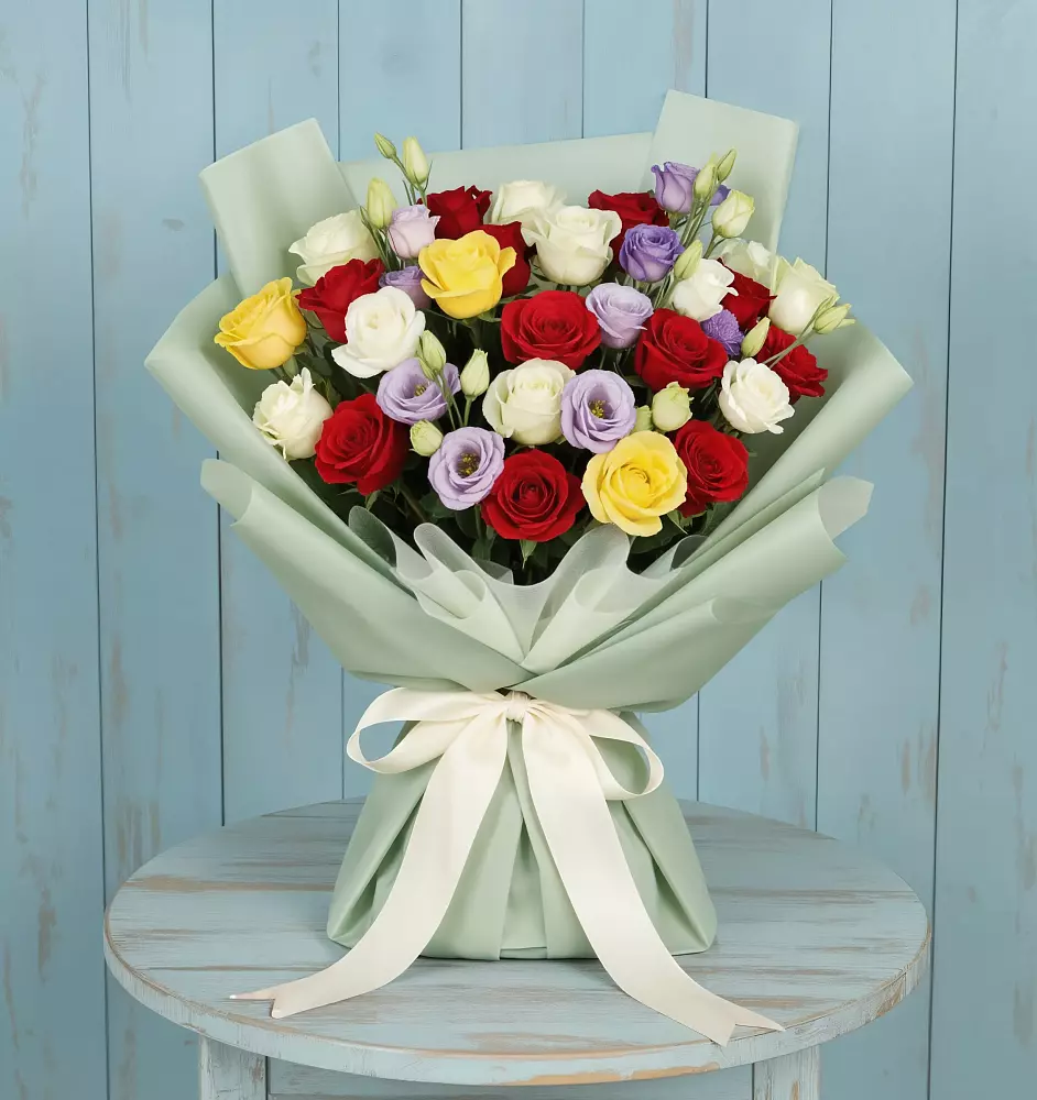 Букет цветов из: Розы в Нижнее Казанище