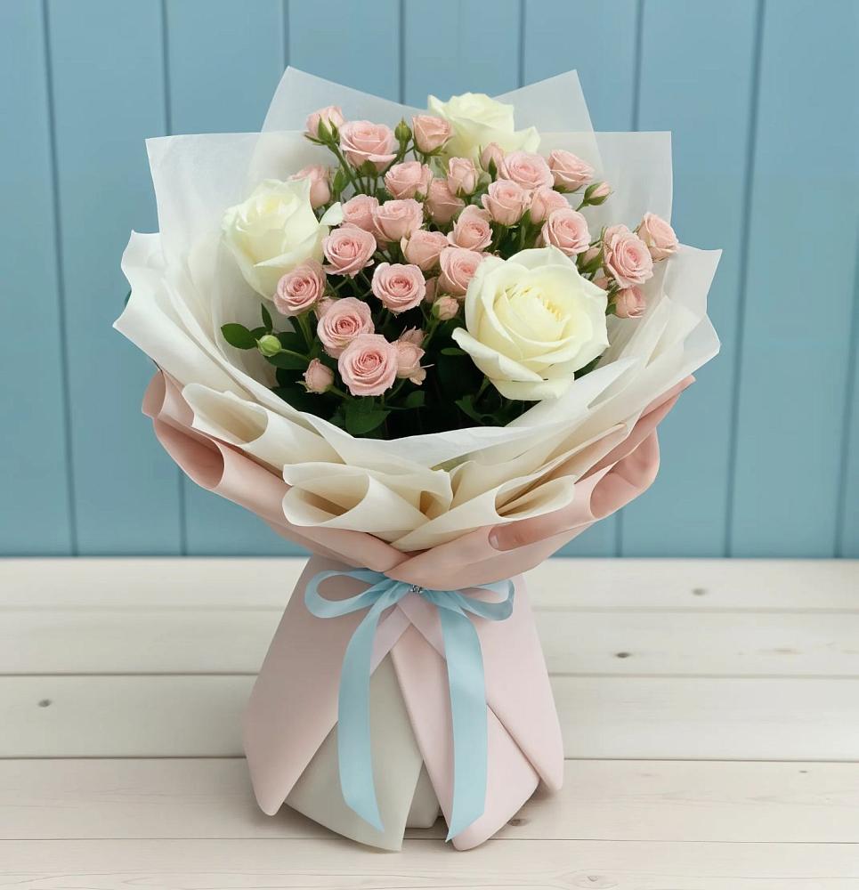 Букет цветов из: Розы в Нижнее Казанище