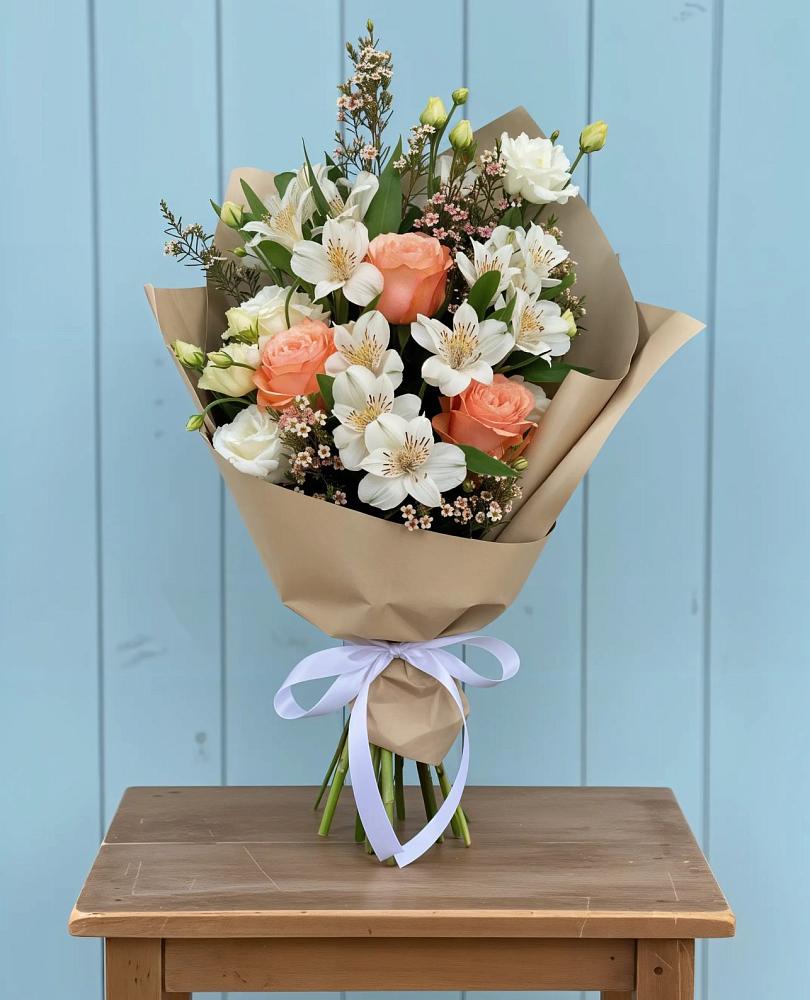 Букет цветов из: Альстромерии, Лизиантусы, Розы и Хризантемы в Нижнее Казанище