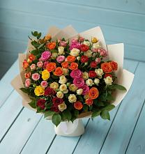 Букет Микс из разноцветных кустовых роз в Нижнее Казанище