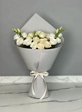 Букет цветов из:  Розы и Лизиантусы в Нижнее Казанище